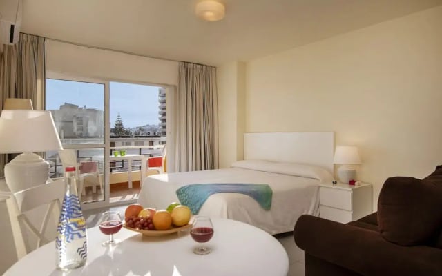 Apartment Nucleo Cristal, Decano Pedro Navarr No.1