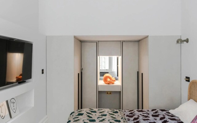 The Bengal Tiger: 2bd apt rich with character