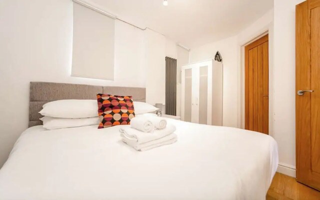 Battersea Studio Apartment