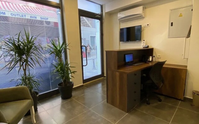 Mina Life Hotel