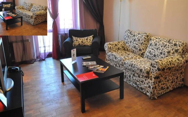 Four Squares Apartments Polyanka