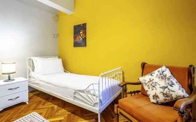 Apartment 250 m to Metro Station in Uskudar