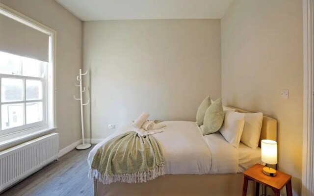 Imperial Barking Road Apartments