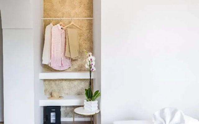 Elysium Suites Colosseo