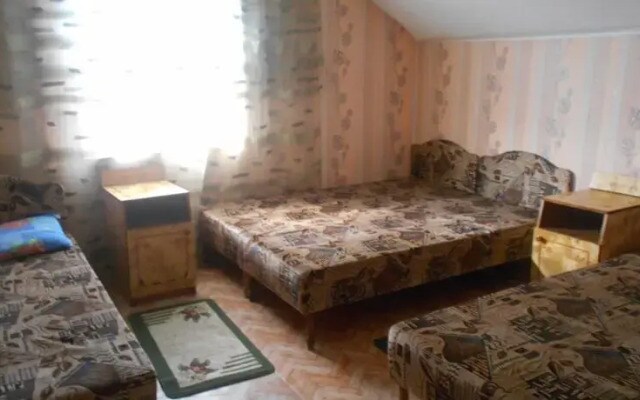 На Улице Ореховая Роща