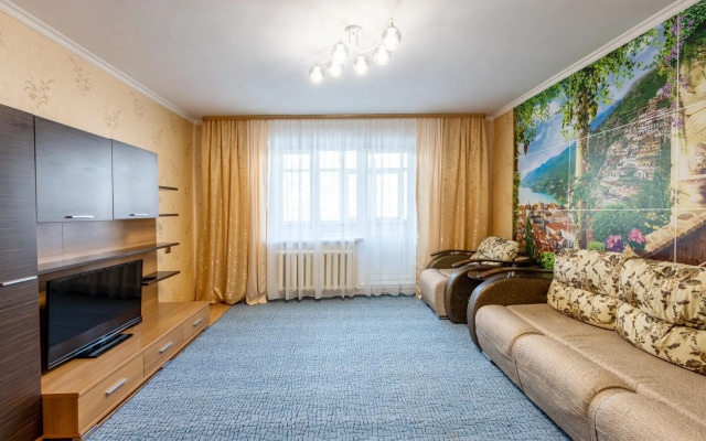 Сутки24 в 7-м микрорайоне 12А