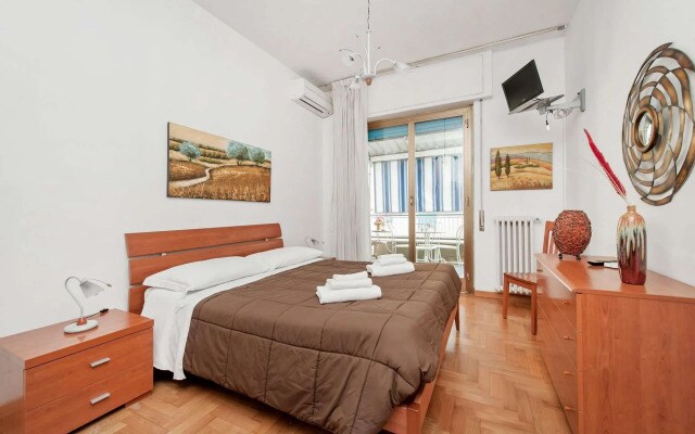 B&B A Home For Holiday