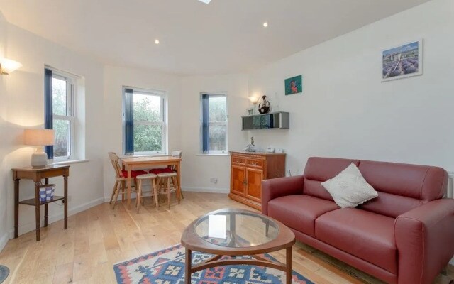 Victorian Coach House in Wimbledon