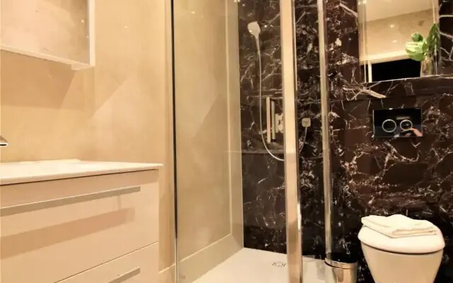 Apartment in Kensington Olympia
