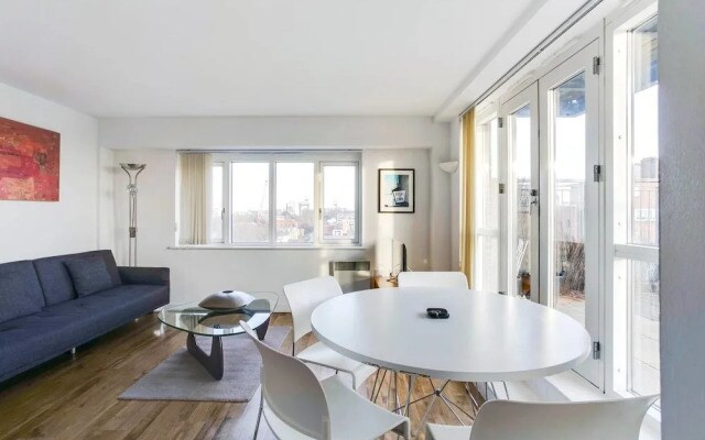 East London Rooftop Dream for 4