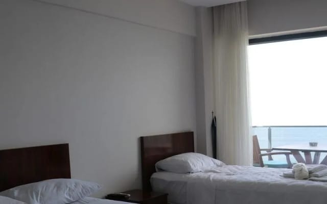 The Lavington Hotel