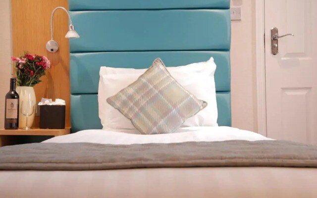 Astors Hotel