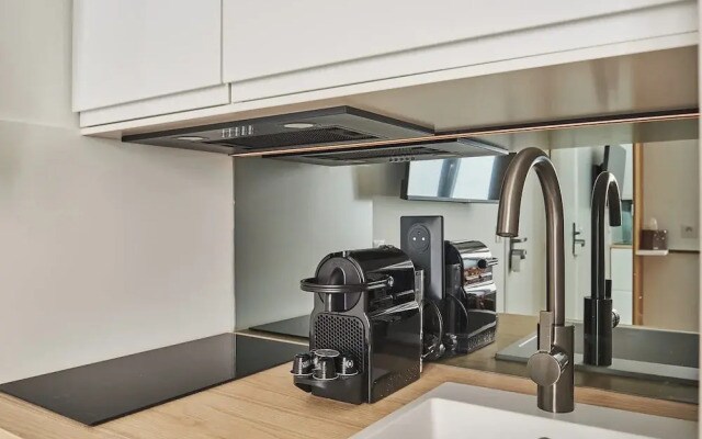 Superb AC Studio Eiffel Tower/champ de Mars