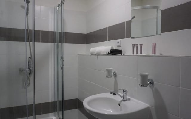Hotel Metropol CB