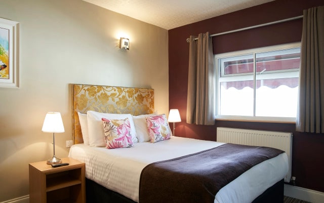 Antoinette Hotel Wimbledon