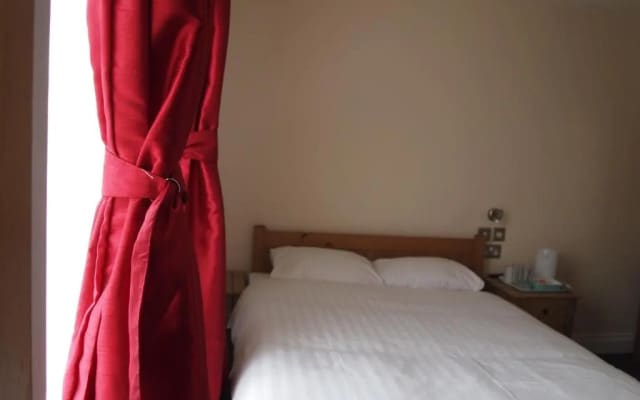 Earls Court Gardens Hotel