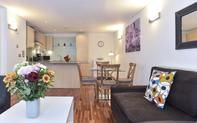 Farringdon Apartments