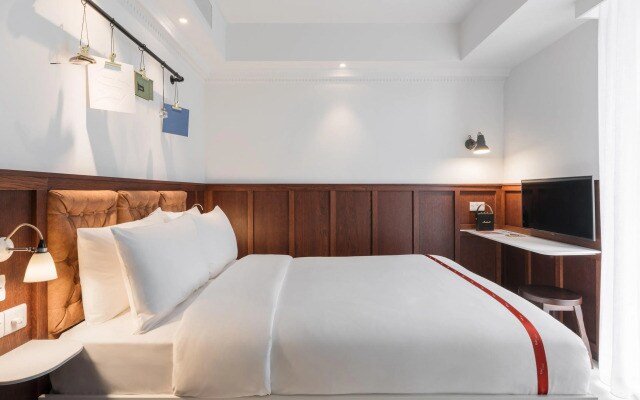 Ruby Stella Hotel London by IHG
