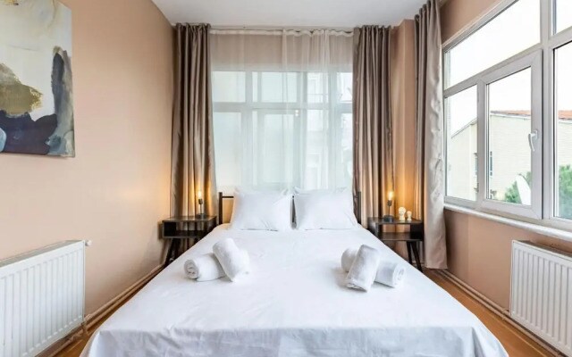 Modern Home in Fatih Near Historical Landmarks