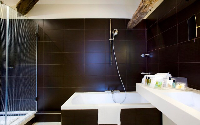 Отель Holiday Inn Paris Opéra Grands Boulevards by IHG