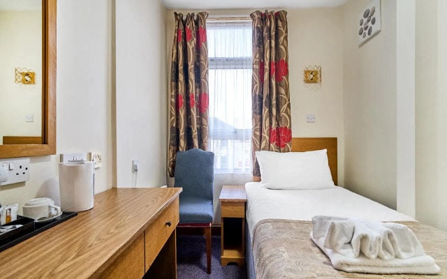 Britannia Inn Hotel