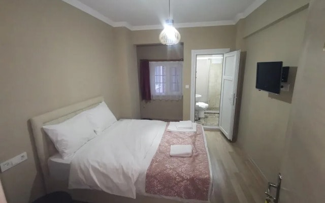 Kizil Elma Hotel