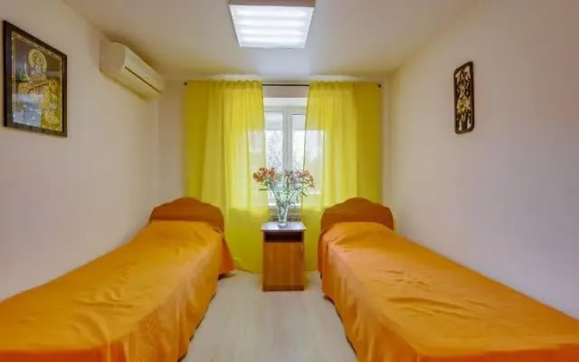 Leto Hostel