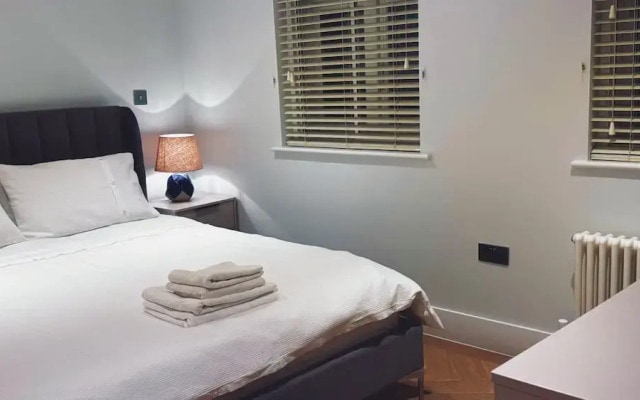 Chic Central London Apart in Soho Mayfair