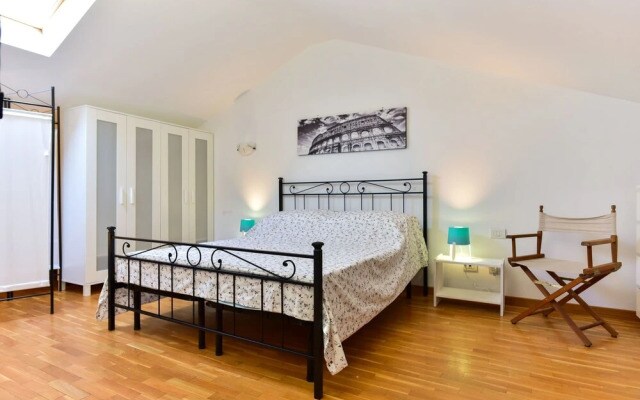 Libetta 8pax Apartment