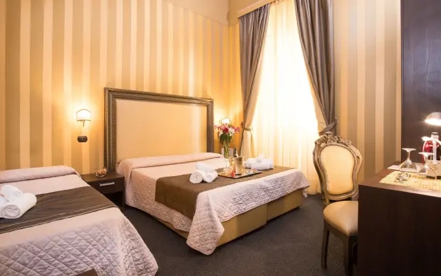 Nice Rome Holiday