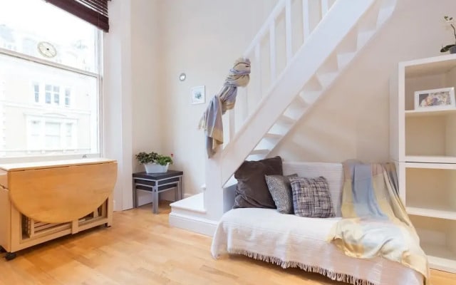 23/43 Stunning Mezzanine Studio in Notting Hill