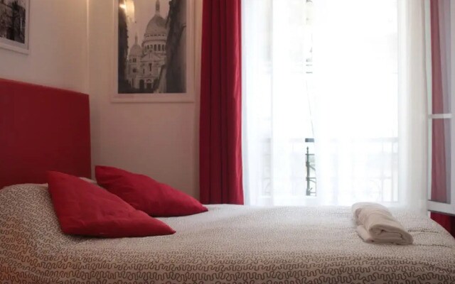 Montmartre Apartments