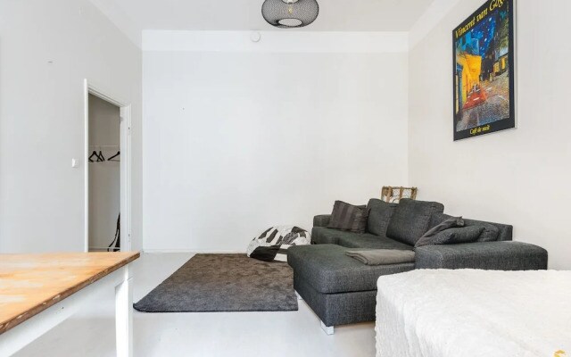 WeHost Pursimiehenkatu 14 B 63