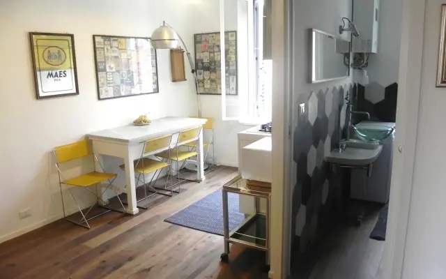 LINE-UP Apartment