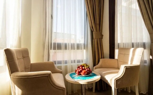 Dast Hotel