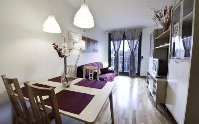 Villaroel Apartments