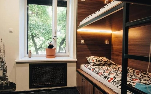 Anchor Park Capsule Hostel