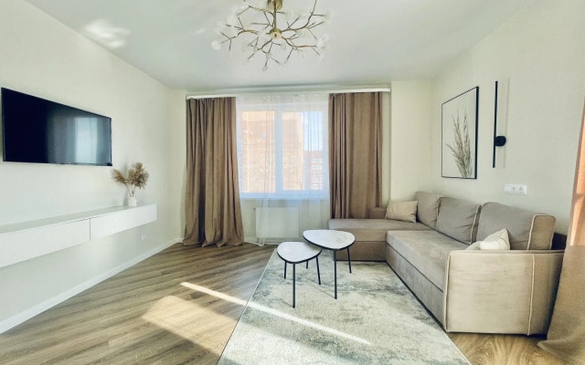Vegas apartments (Вегас апартментс) на улице Надежды Сусловой 22а