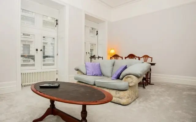 2 Bedroom Apartment in Westminister