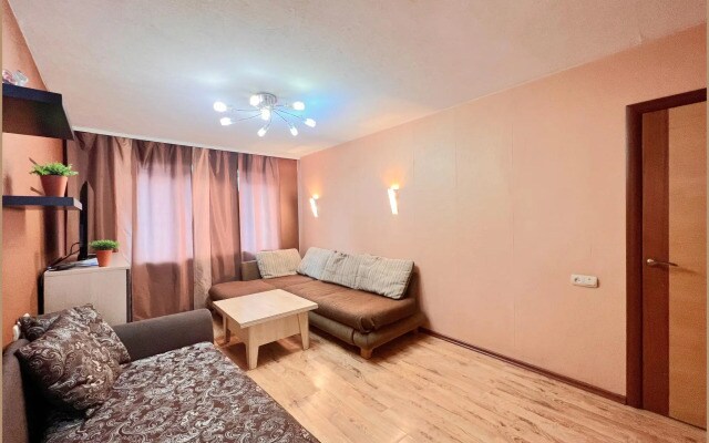 Апартаменты на проспекте Кольский 6