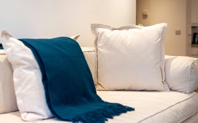 "Guestready Stylish 2br Home In Islington"