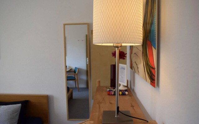 Sixmiles Guesthouse