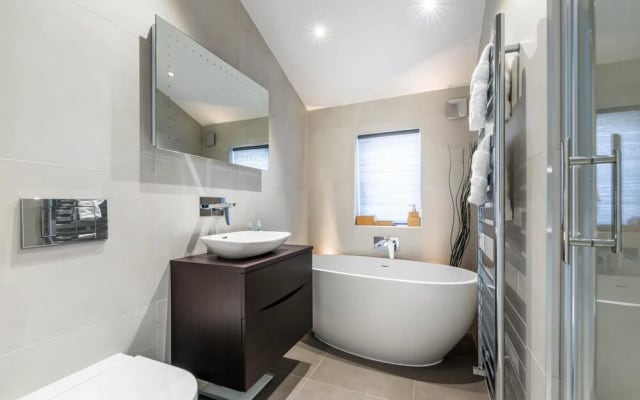 Luxury Modern 1 Bed Loft Conversion Clapham South