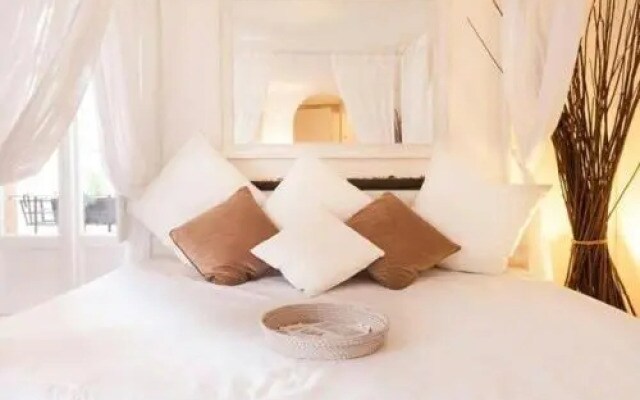 Navona Luxury Home