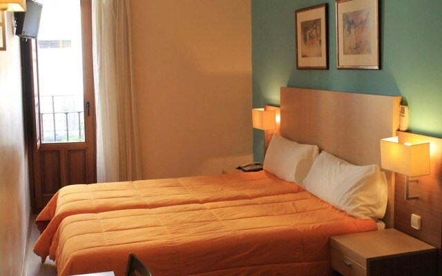 Hotel El Mirador Puerta del Sol