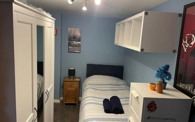 Beautiful 3-bed House in Romford