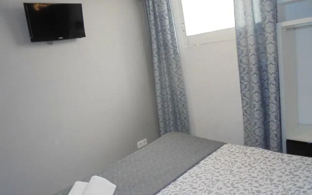 Hostal Easy Sants
