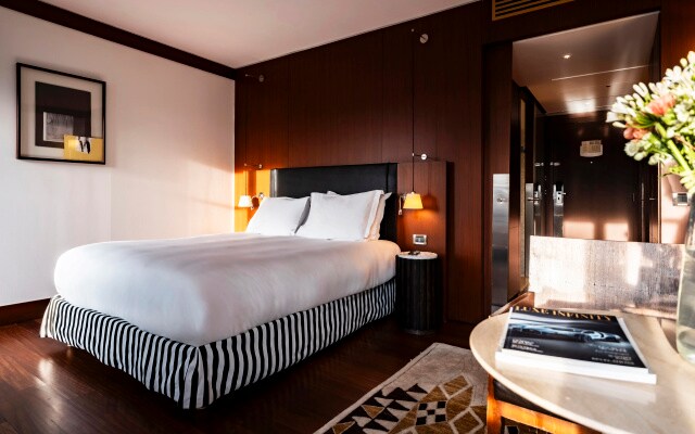 Grand Hotel Champs-Elysees