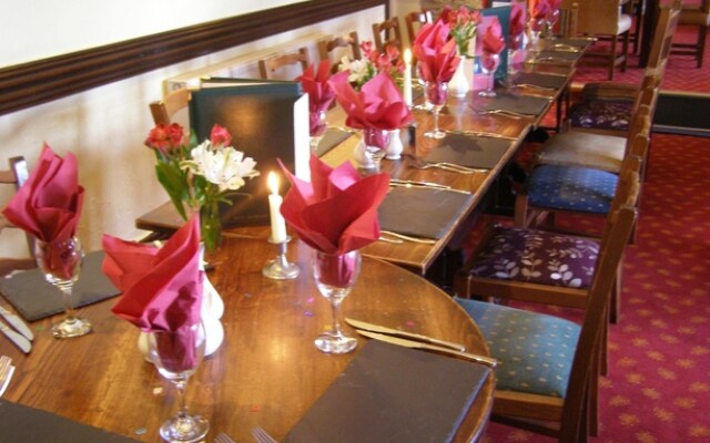 Hunters Lodge Hotel