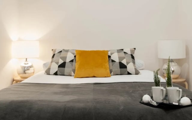 Bernabeu Apartment I